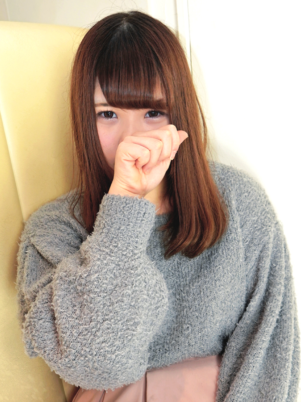 踊れ!チンチコリン・VIP みおり 25歳 T:164cm B:86(E) W:56 H:88